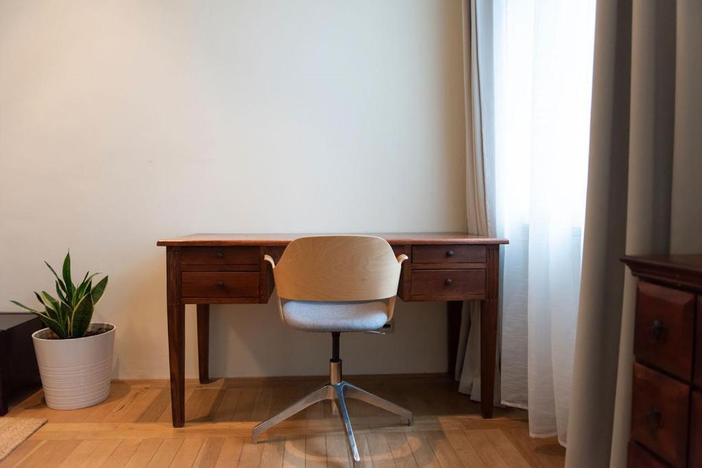 Velky Apartman Bratislava Exteriör bild